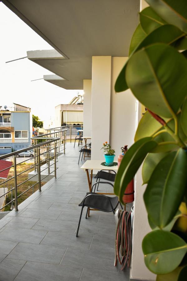 Dinos Studios Paralia Kanaliou Exterior photo
